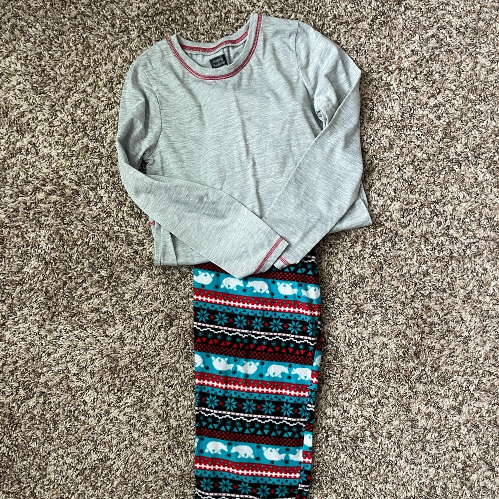 Holiday Pajama set Kids’ 10-12